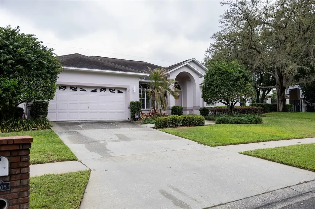 6305 S Queensway Drive Temple Terrace FL 33617