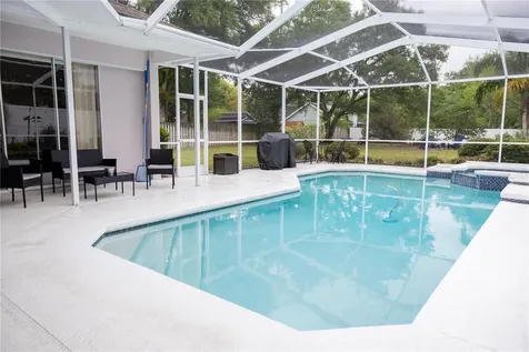 6305 S Queensway Drive Temple Terrace FL 33617