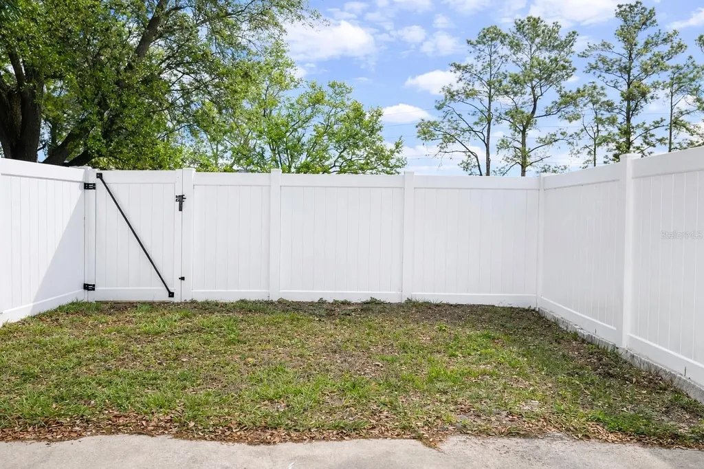 11008 Yorkshire Ridge Court Orlando FL 32837
