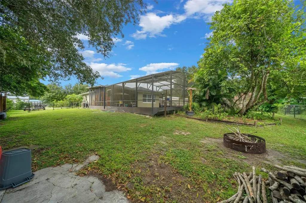 115 Helen Drive Kenansville FL 34739