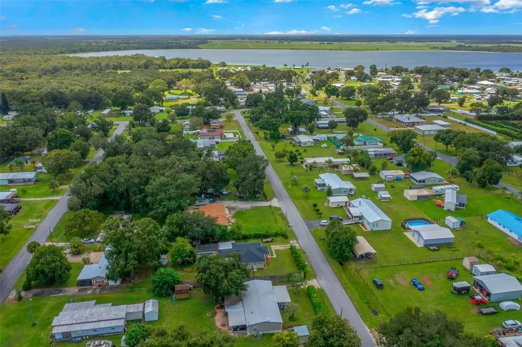 115 Helen Drive Kenansville FL 34739