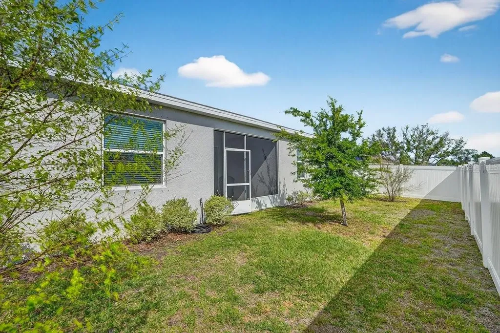 2607 Hoptree Lane Edgewater FL 32141