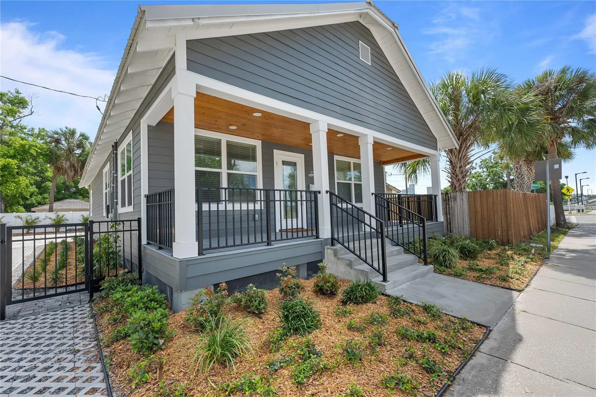 2203 N Boulevard Tampa FL 33602