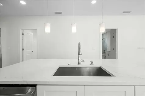 2203 N Boulevard Tampa FL 33602