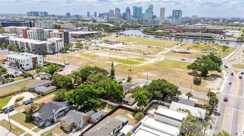 2203 N Boulevard Tampa FL 33602