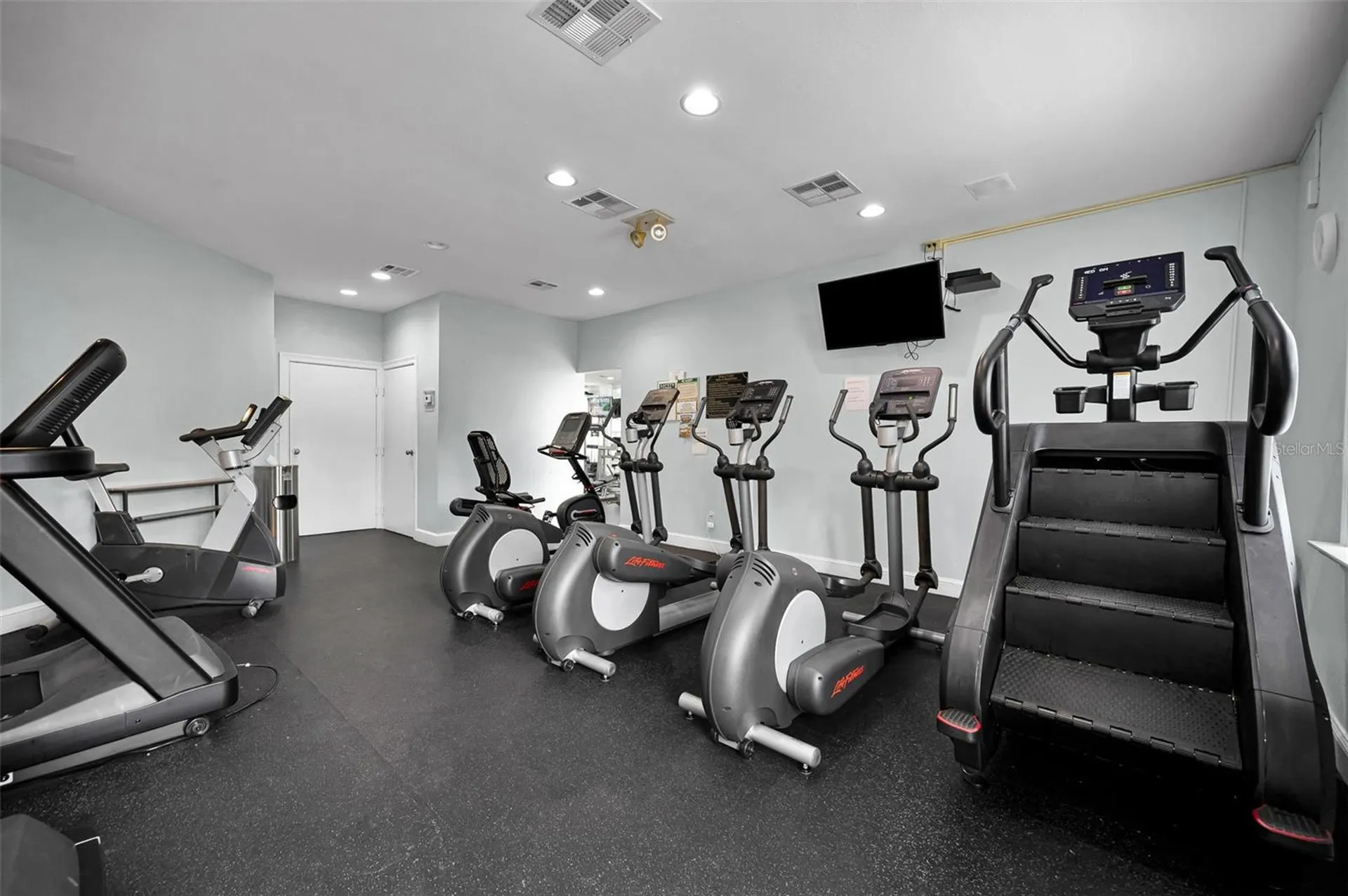 913 Normandy Trace Road Tampa FL 33602