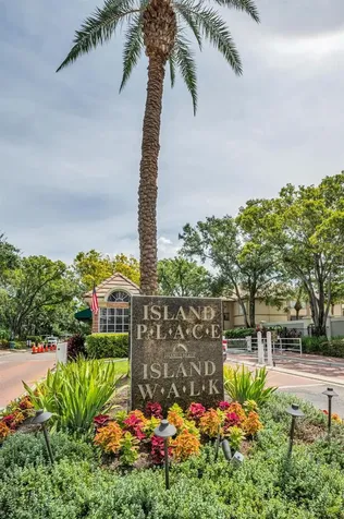 913 Normandy Trace Road Tampa FL 33602