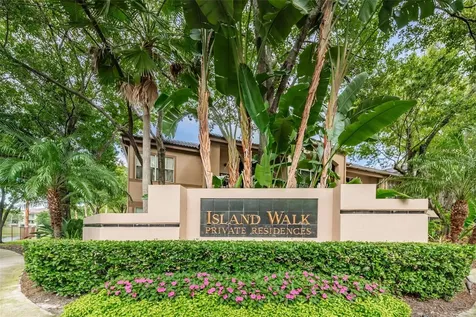 913 Normandy Trace Road Tampa FL 33602