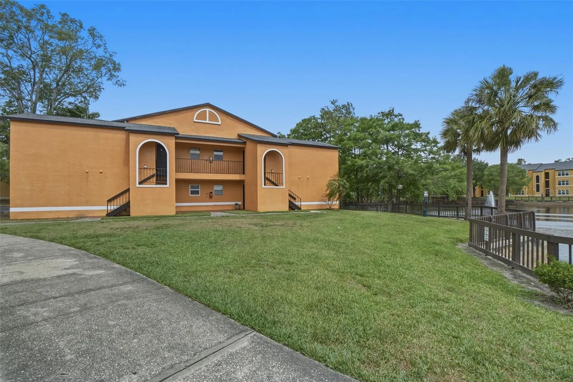4524 Commander Drive Orlando FL 32822