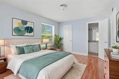 4524 Commander Drive Orlando FL 32822