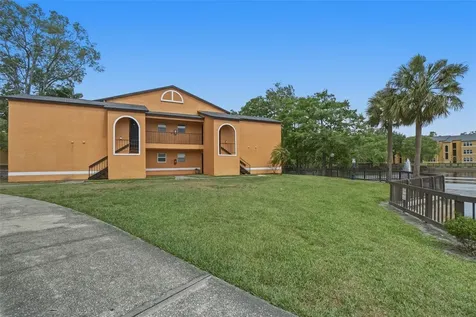 4524 Commander Drive Orlando FL 32822
