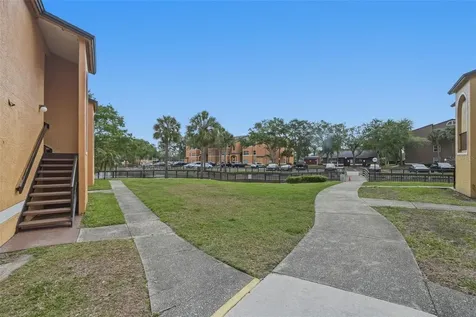 4524 Commander Drive Orlando FL 32822