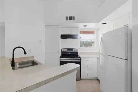 4524 Commander Drive Orlando FL 32822
