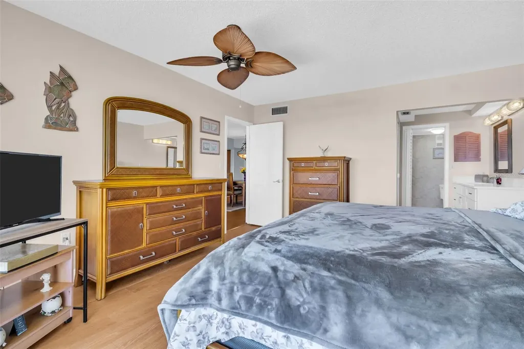 2700 Bayshore Boulevard Dunedin FL 34698