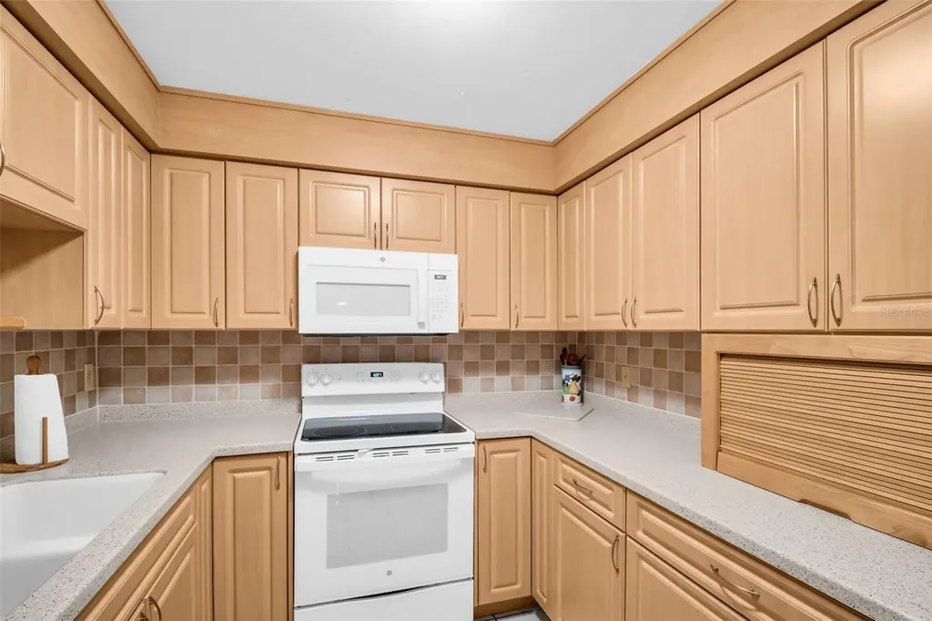 2700 Bayshore Boulevard Dunedin FL 34698