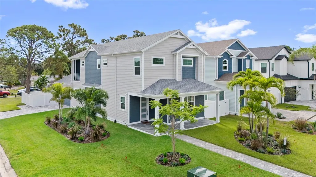 3839 71st Street N St Petersburg FL 33709