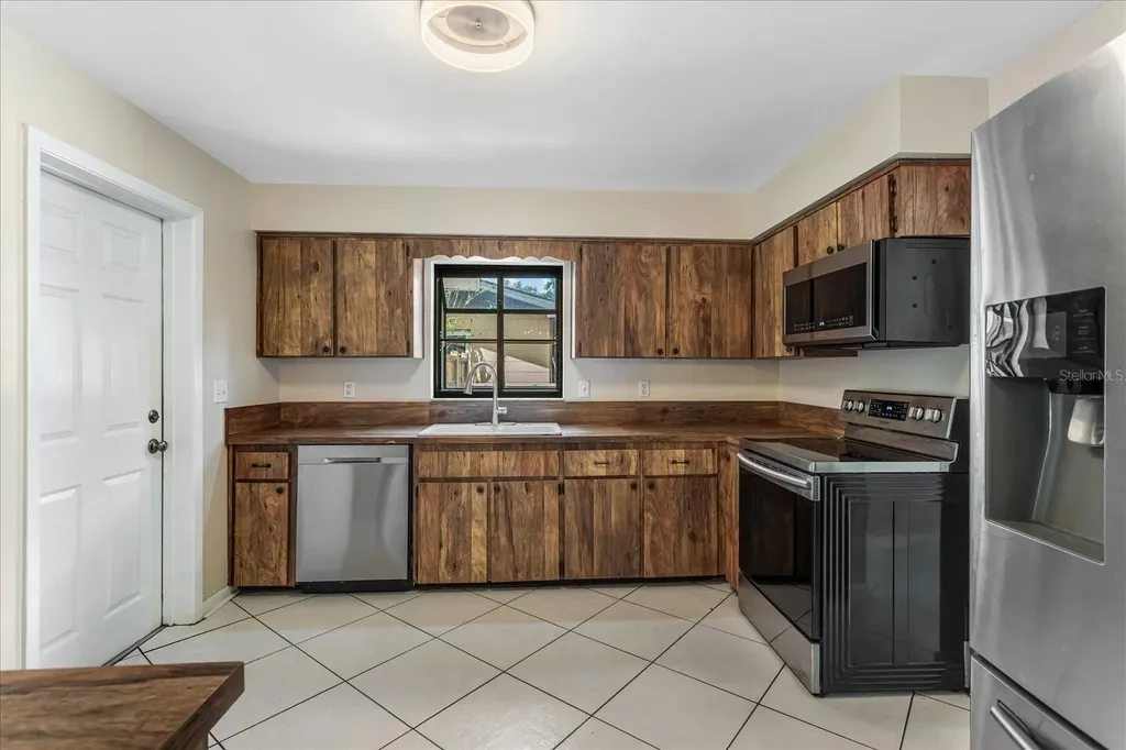 6513 Stockbridge Avenue Belle Isle FL 32809