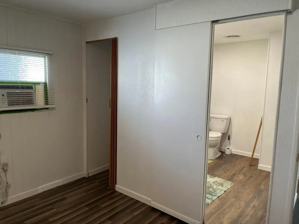 2505 E Bay Drive Largo FL 33771