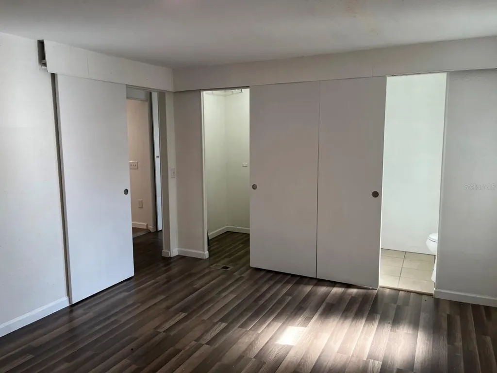 2505 E Bay Drive Largo FL 33771