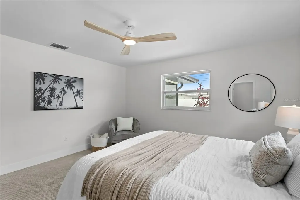 1664 Whitewood Drive Clearwater FL 33756