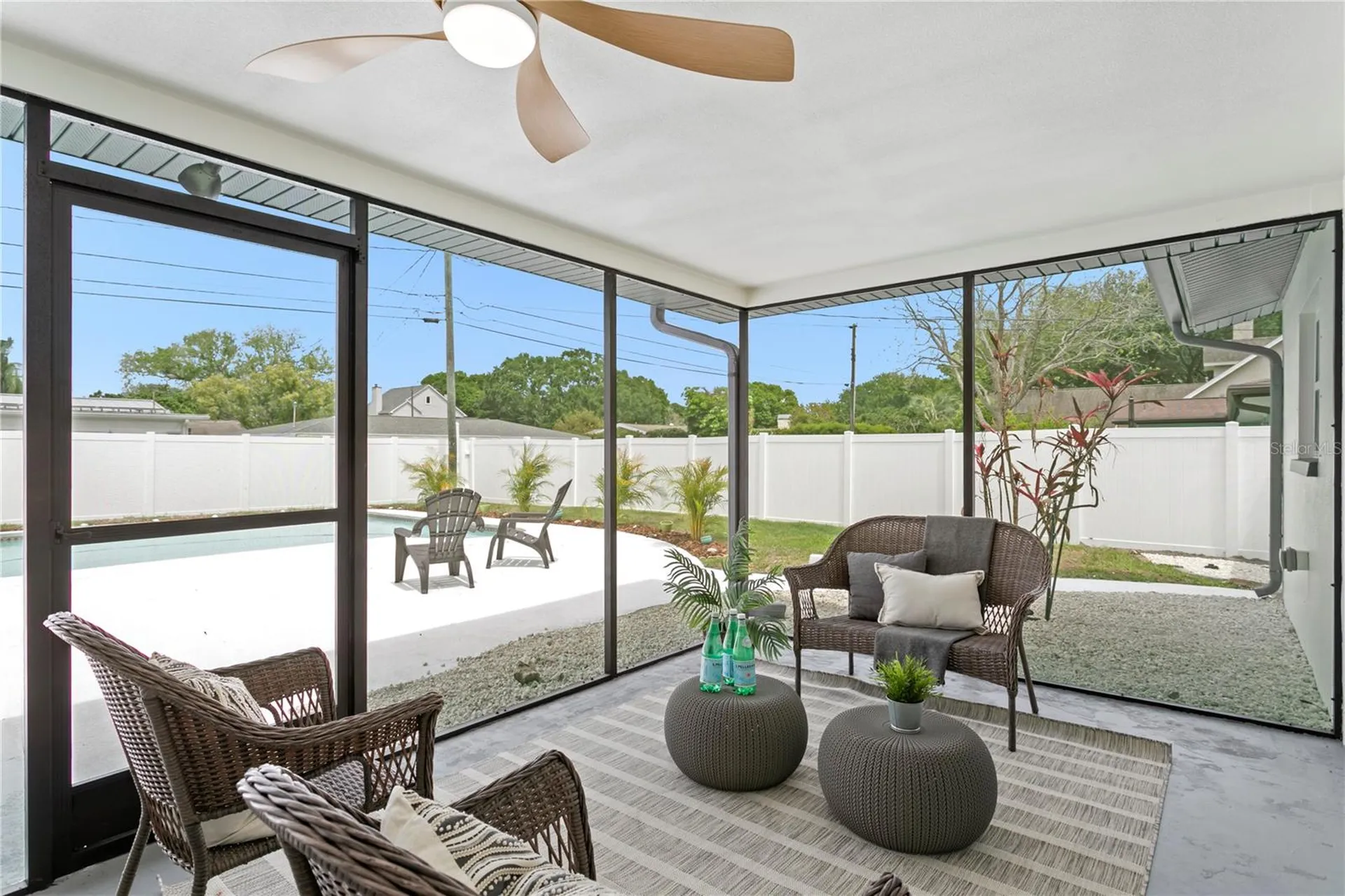 1664 Whitewood Drive Clearwater FL 33756
