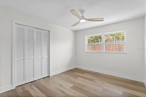 1664 Whitewood Drive Clearwater FL 33756