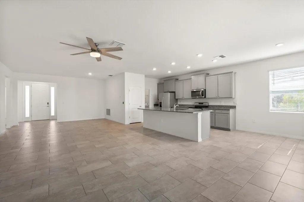 17738 Pastureland Avenue Lakewood Ranch FL 34211