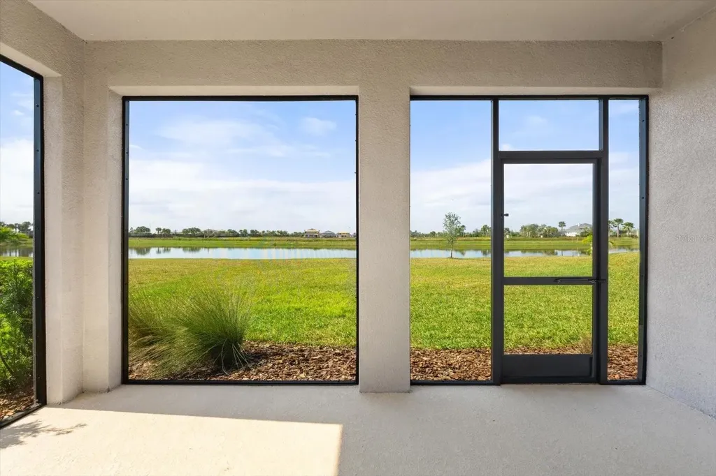 17738 Pastureland Avenue Lakewood Ranch FL 34211