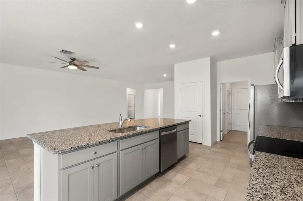 17738 Pastureland Avenue Lakewood Ranch FL 34211