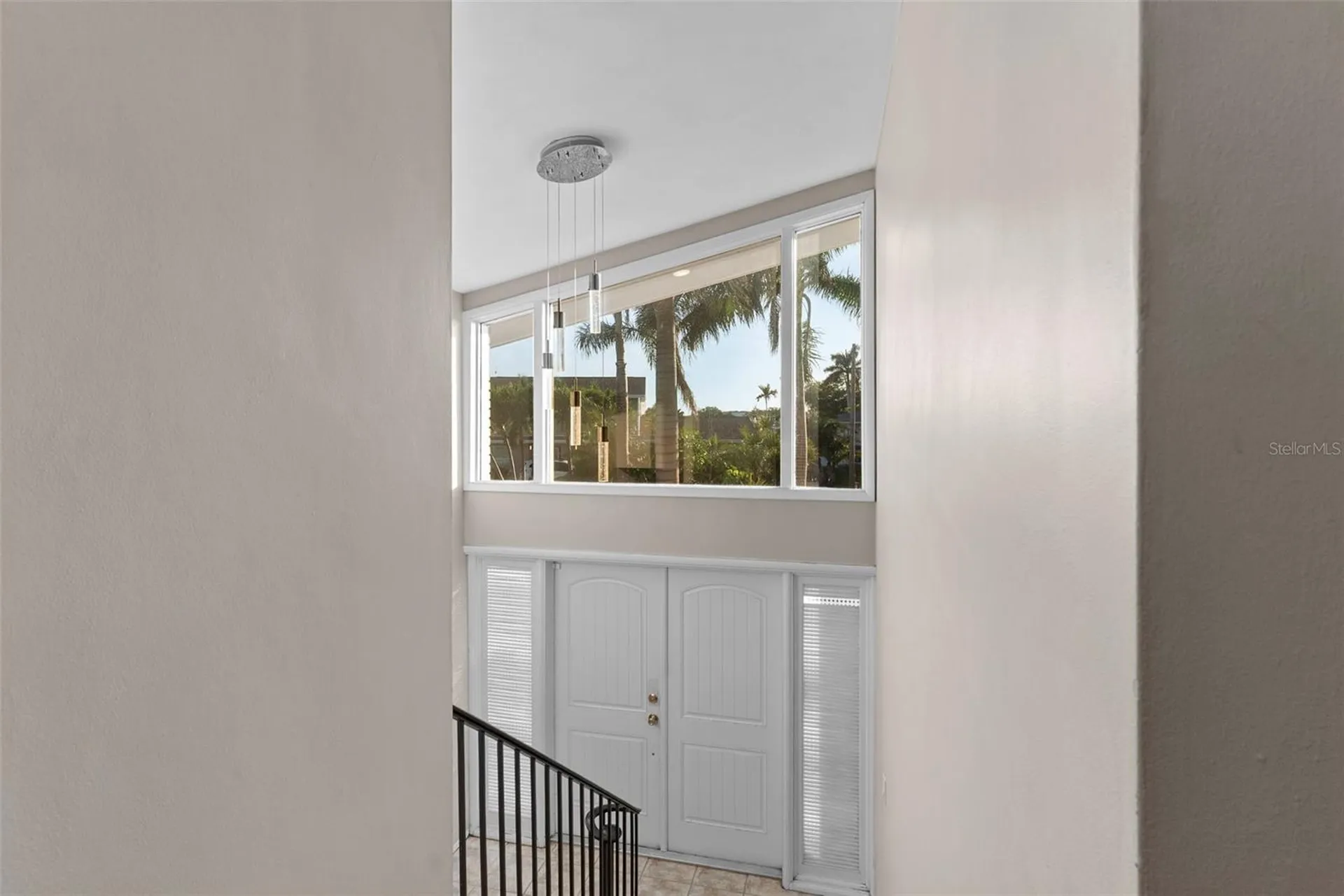7887 9th Avenue S St Petersburg FL 33707