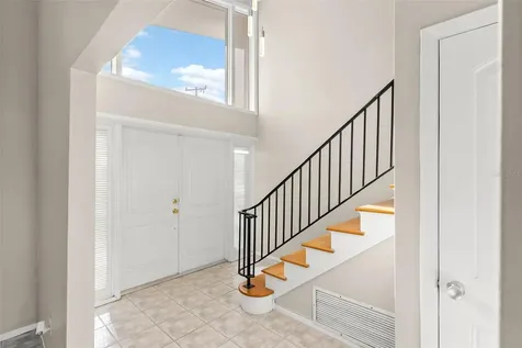 7887 9th Avenue S St Petersburg FL 33707
