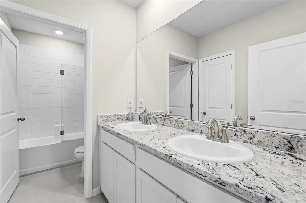 5715 Woodland Sage Drive Sarasota FL 34238