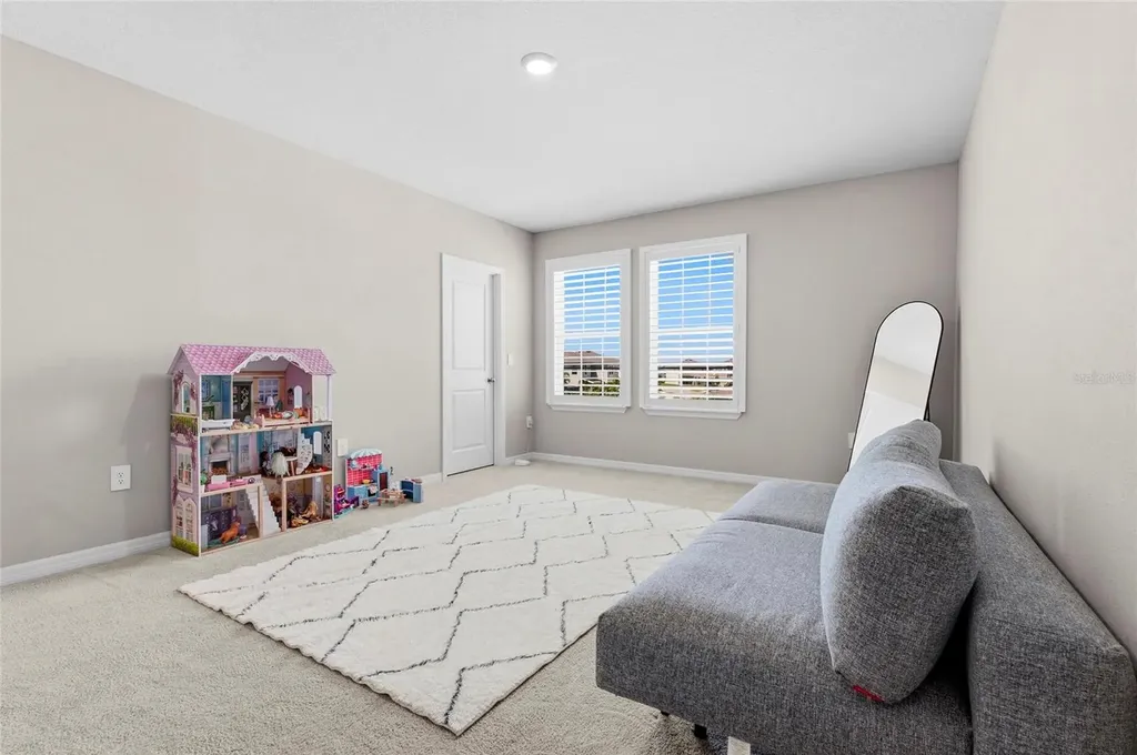 5715 Woodland Sage Drive Sarasota FL 34238
