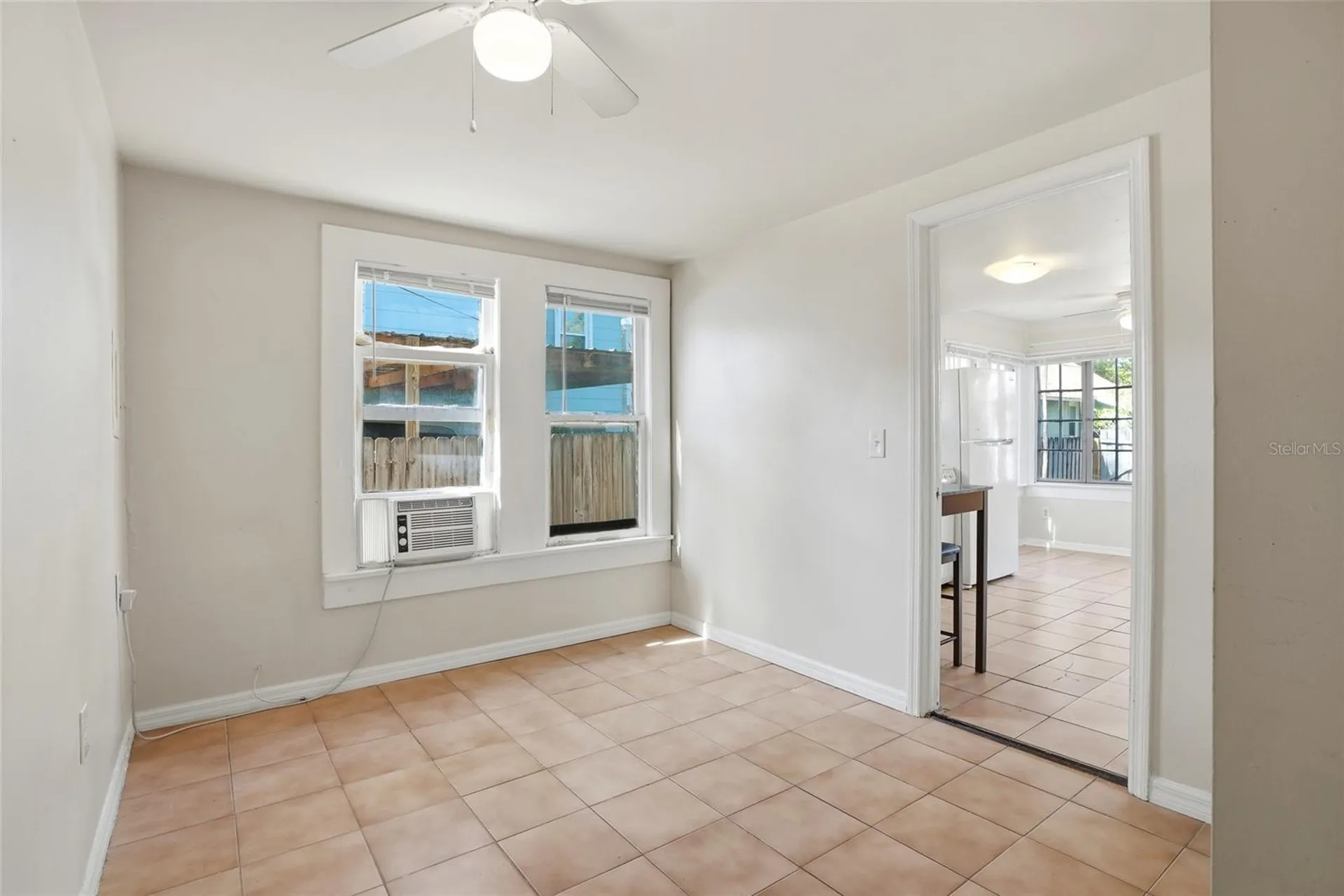 725 8th Street N St Petersburg FL 33701