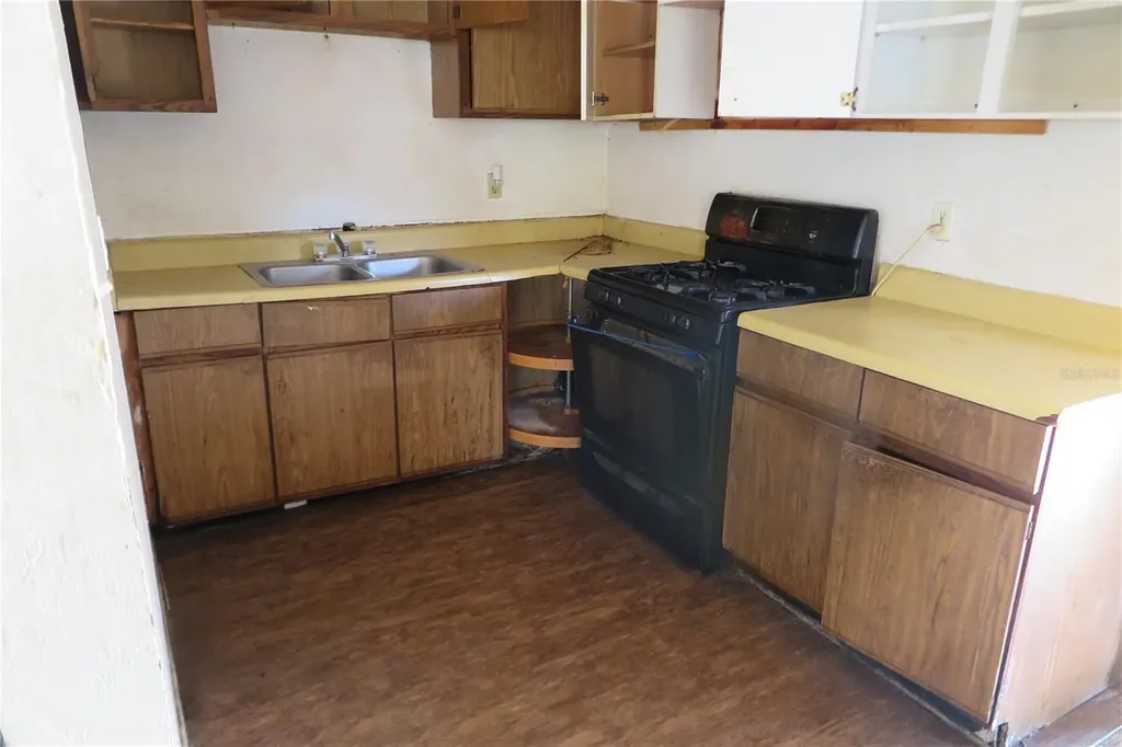 1045 SE 19th Street Gainesville FL 32641