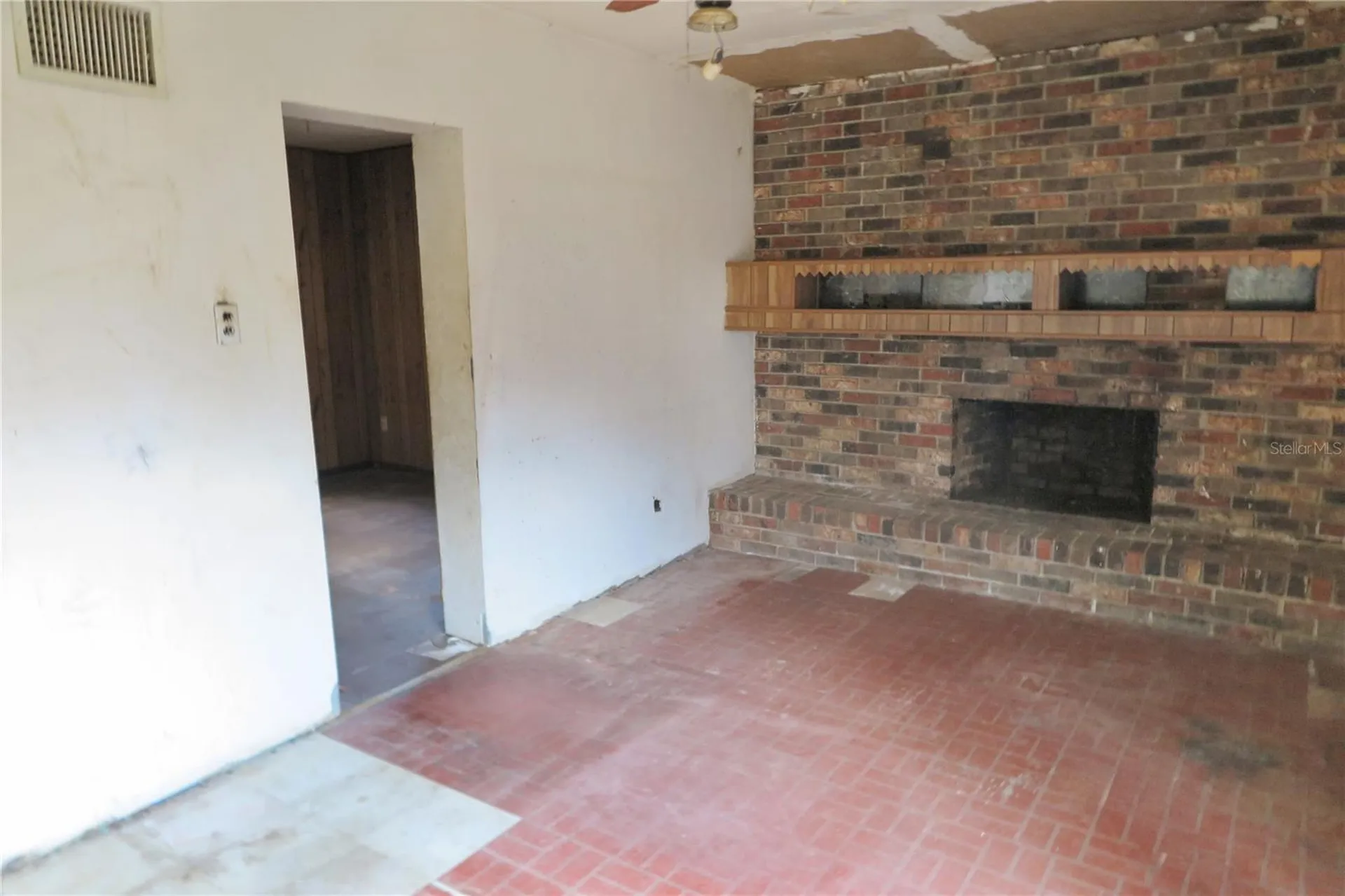 1045 SE 19th Street Gainesville FL 32641