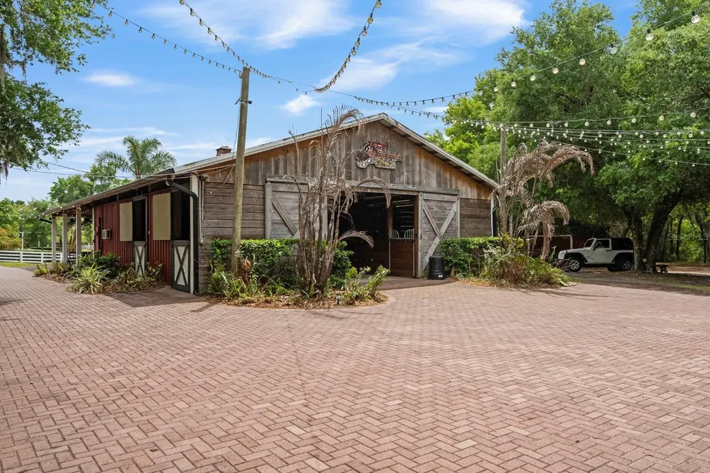 280 Campbell Ranch Run Geneva FL 32732