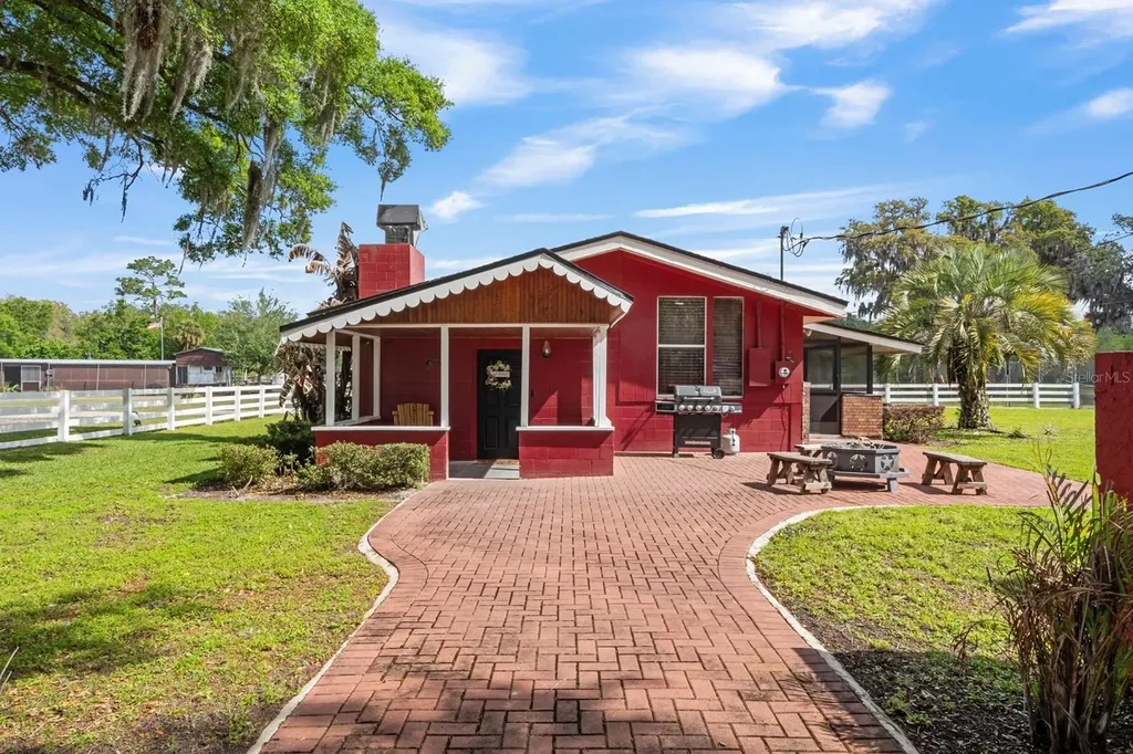 280 Campbell Ranch Run Geneva FL 32732