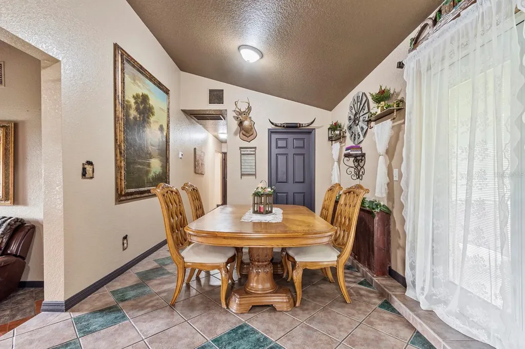 280 Campbell Ranch Run Geneva FL 32732
