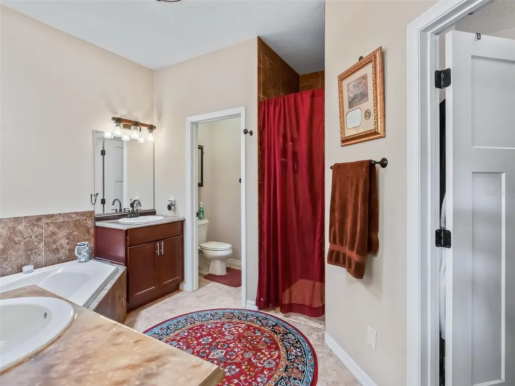 2187 County Road 243c Wildwood FL 34785