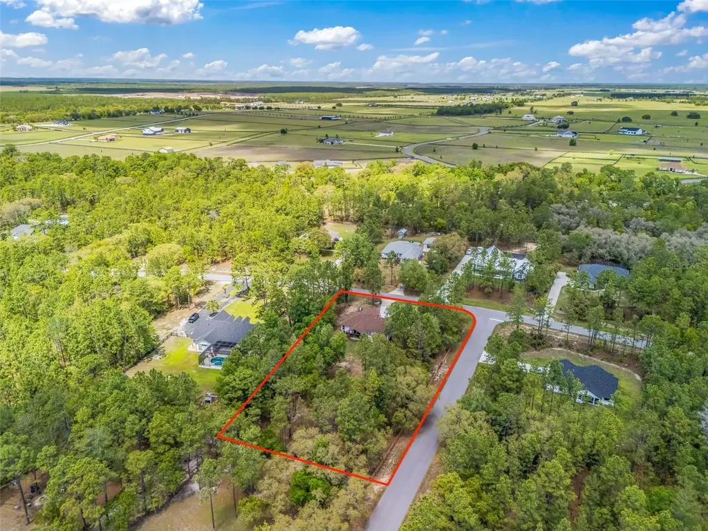 2187 County Road 243c Wildwood FL 34785