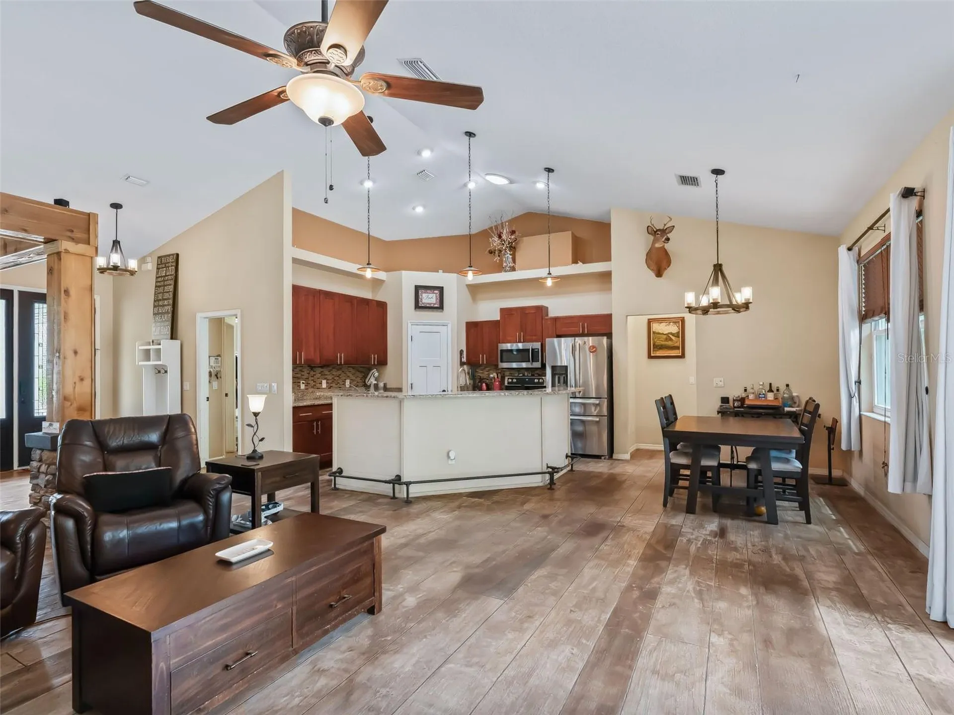 2187 County Road 243c Wildwood FL 34785