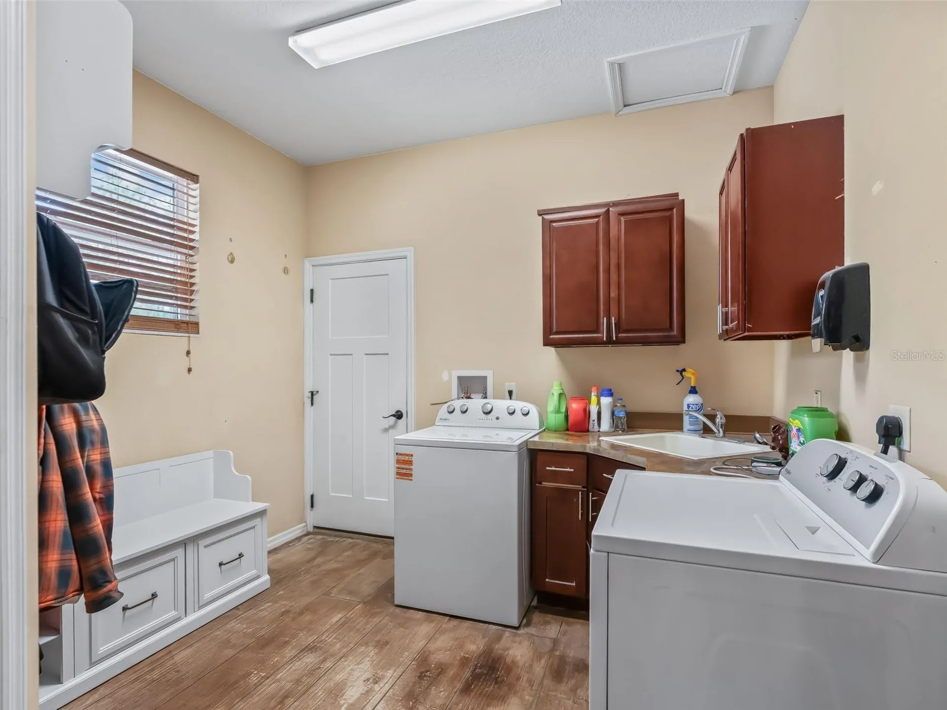 2187 County Road 243c Wildwood FL 34785