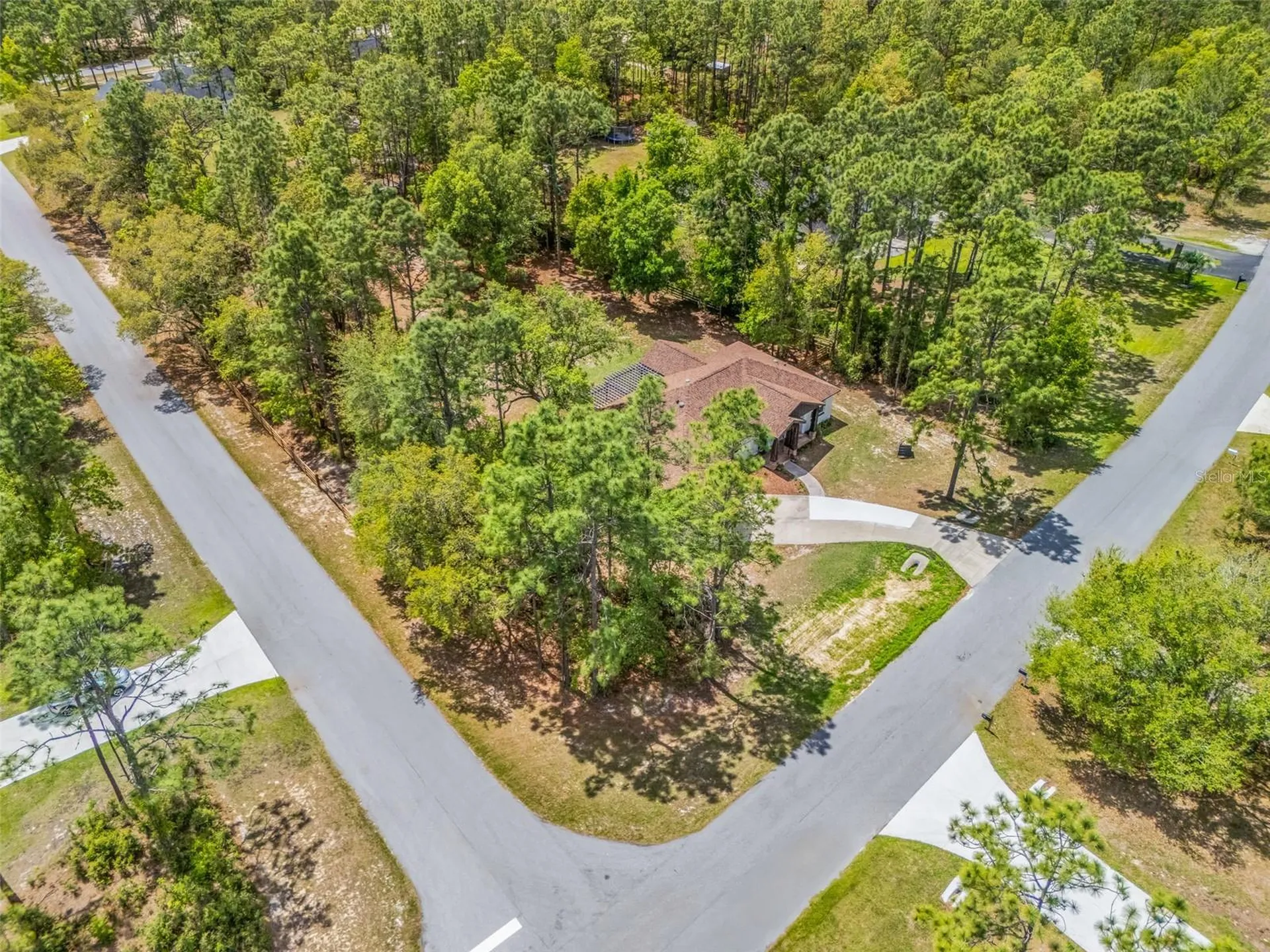 2187 County Road 243c Wildwood FL 34785