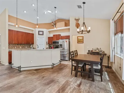 2187 County Road 243c Wildwood FL 34785