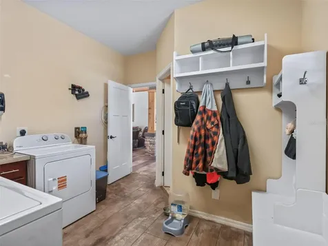 2187 County Road 243c Wildwood FL 34785