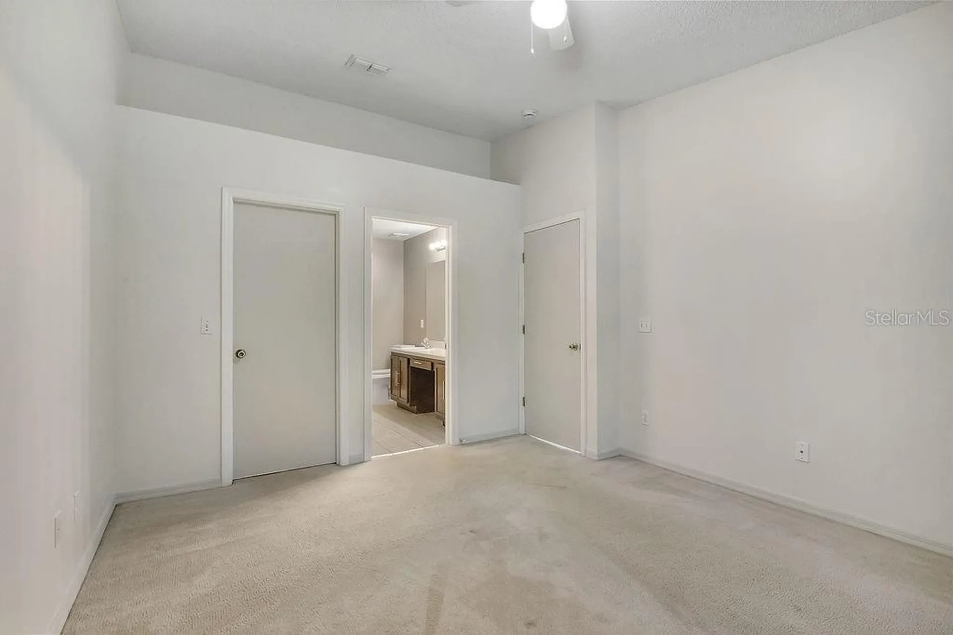 2832 Osprey Cove Place Kissimmee FL 34746