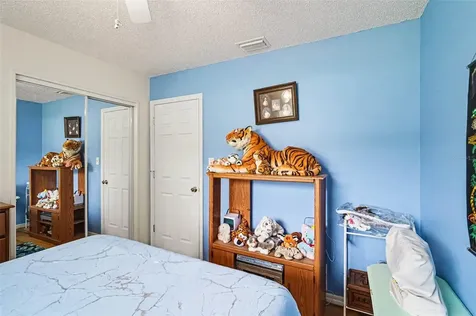 527 Land O Lakes Court Deland FL 32724