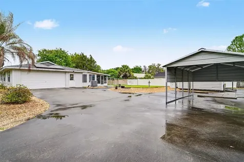 527 Land O Lakes Court Deland FL 32724