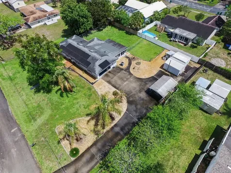 527 Land O Lakes Court Deland FL 32724